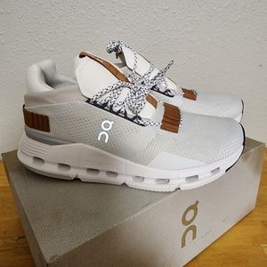 •BRAND NEW• Womens White/Pearl CloudNova shoes size 8.5